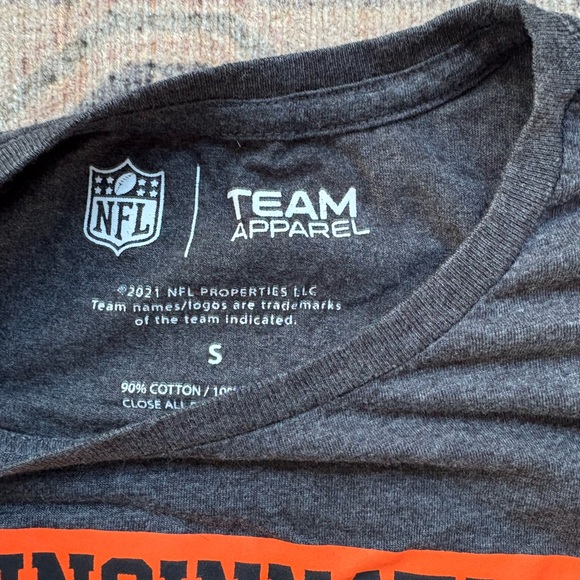 Team Apparel Cincinnati Bengals Charcoal Tee - Picture 2 of 2